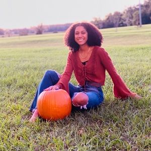 Meet your Posher, Samantha